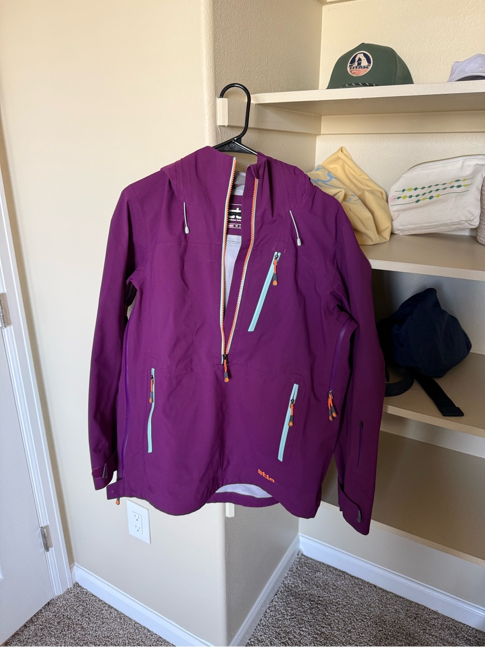 Stio Women’s Environ Anorak